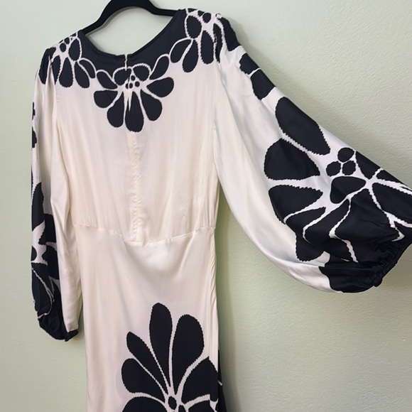 FARM Rio Palermo Floral Long Sleeve cutout Dress size L - Picture 11 of 13